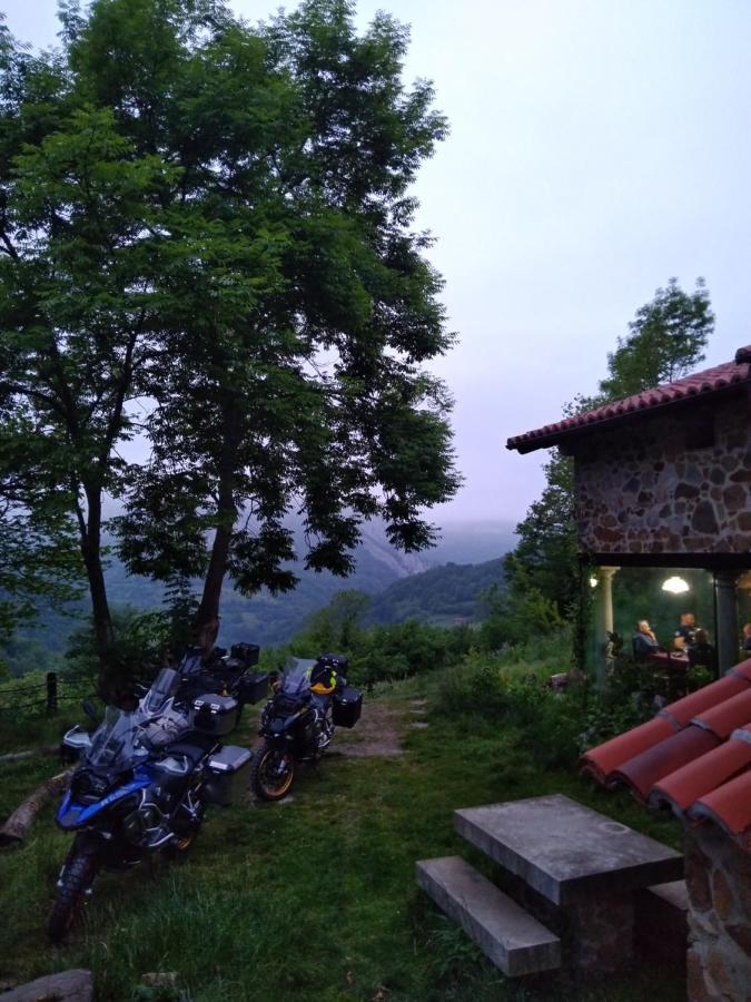 Caseria La Infiesta Caleao Dış mekan fotoğraf